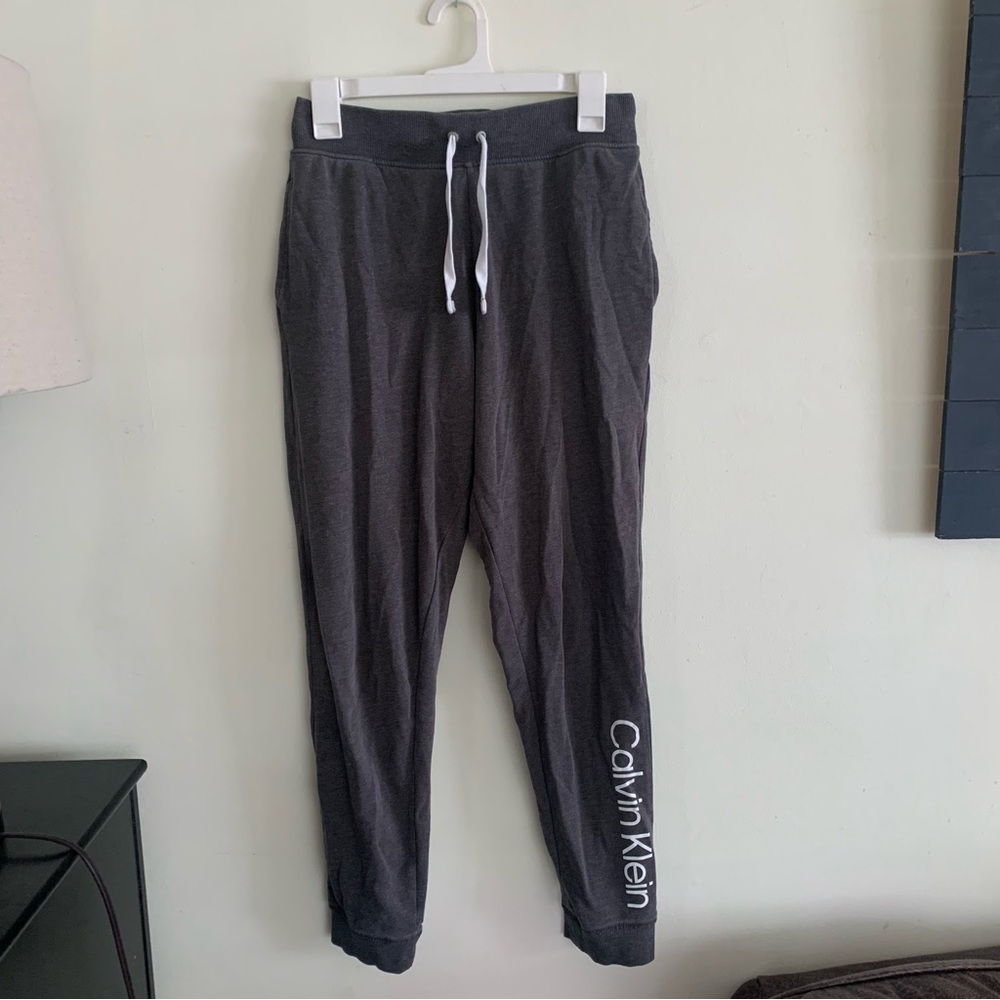 Calvin Klein Gray Sweat Pants with Tapered Fit